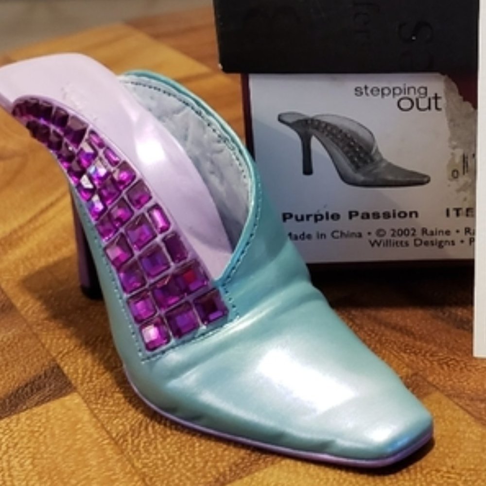 Just the Right Shoe,  Purple Passion, 25362, 2003